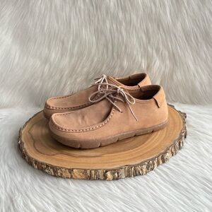 LIKE NEW Kalso Earth Shoe Darby negative heel suede leather chukka boots